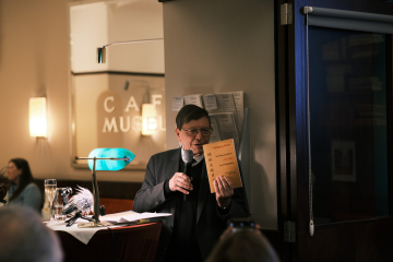 Prof. Trappl bei seiner Laudatio