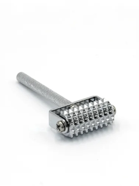Roller zur Hautstimulierung, Rolling Needle