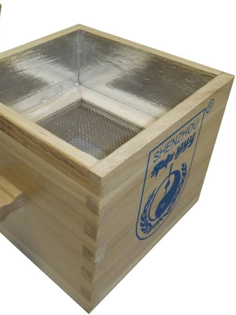 Moxakasten aus Holz, Metallgitter