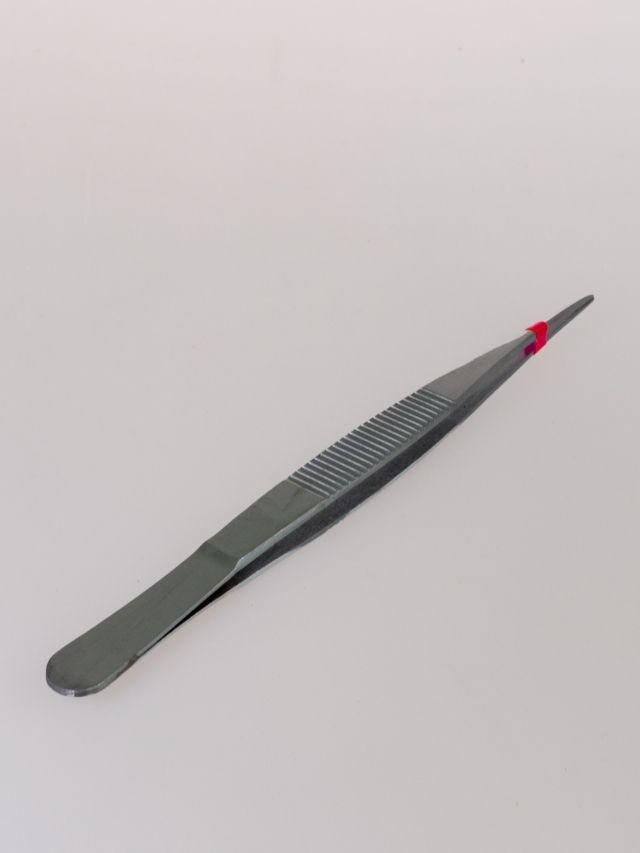Anatomische Pinzette, spitz ca. 16 cm