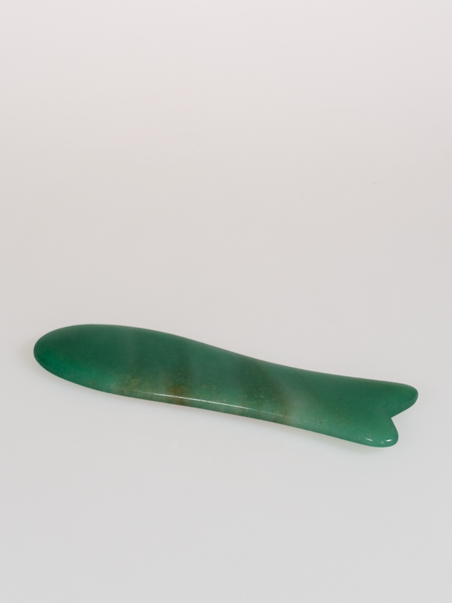 Dongling Premium Jade Gua Sha Fisch, ca. 11 x 3,5cm