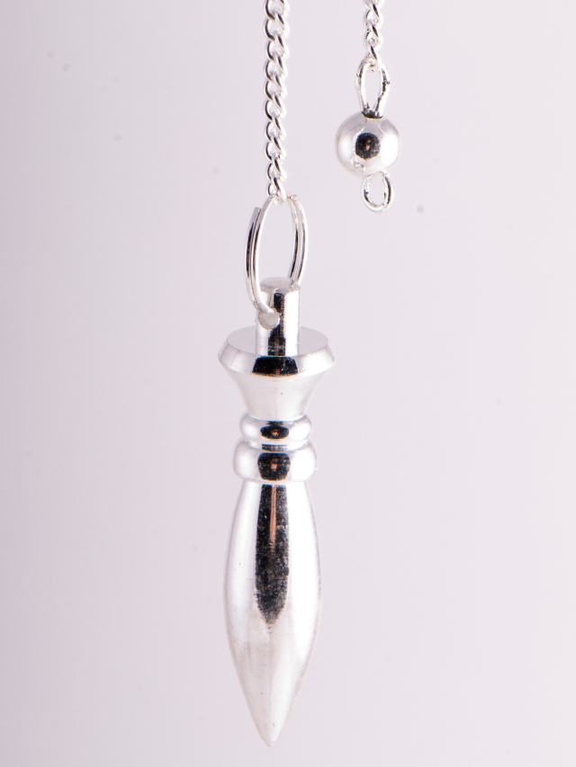 Messing Karnak Pendel, versilbert, 4 cm, 14g