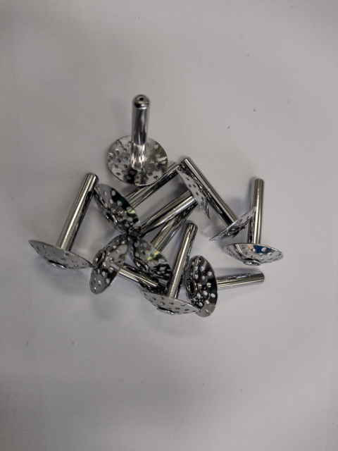 10 Metallhütchen fürs Nadelmoxen.10 Stk/Säckchen. Moxa Cap with holes, 10pcs./box